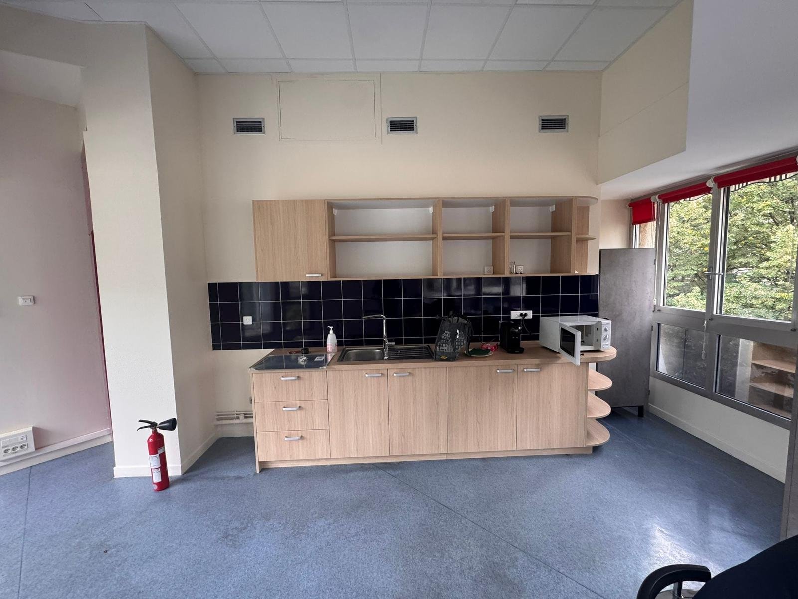 Rénovation cuisine aménagée Maybat